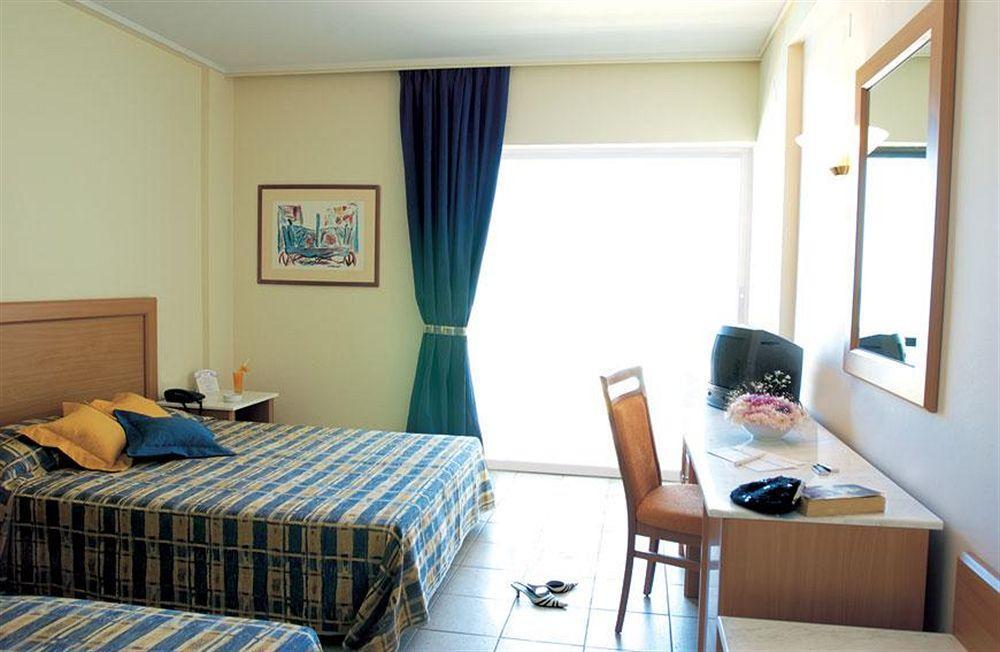 Aks Minoa Palace (Adults Only) Karteros Exterior foto